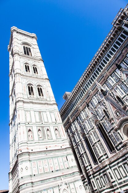 Италия, Флоренция. Знаменитая достопримечательность Campanile di Giotto, недалеко от Duomo di Firenze.