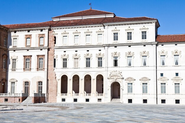 Foto italia - reggia di venaria reale. palazzo reale di lusso