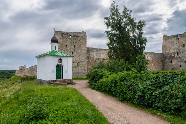 Izborsk 요새와 예배당 Izborsk Pskov 지역 러시아