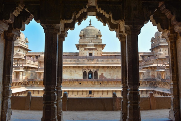 Photo jahangir mahal in orchha madhya pradesh india