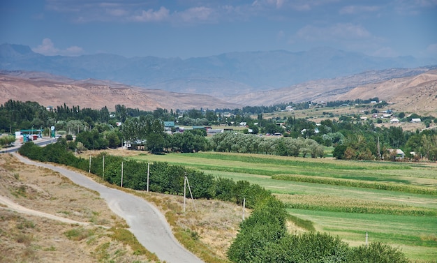 Foto regione di jalal-abad, kirghizistan.