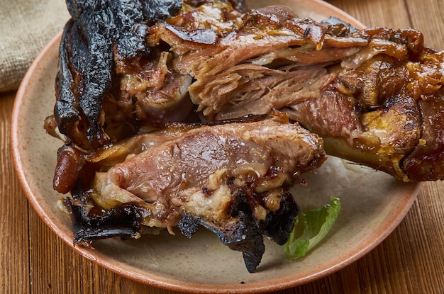 Jambonneau - Franse culinaire term voor het knokkeluiteinde van een varkenspoot of ham