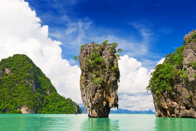 Photo james bond island, phang nga, thailand