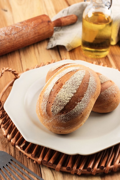 Japan White Milk Heart Bread or Mirukuhasu Fresh Cream Bread Made from Bread Flour and Whipcream