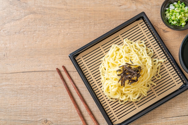 日本の冷やしラーメン