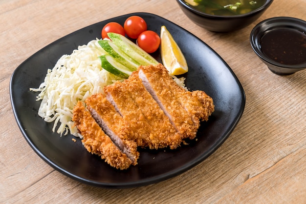 Japanese deep fried pork cutlet (tonkatsu set)