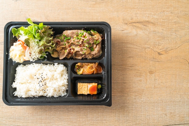 Japanese rice with pork yaki bento set - japanese food\
style