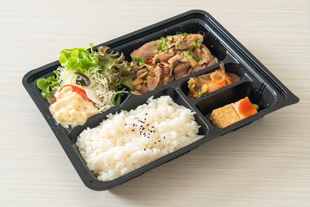 Japanese rice with pork yaki bento set