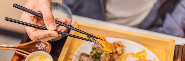 Japans bento-eten in een Japans restaurant banner lang formaat