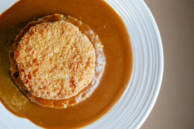 Japans eten fry varkensvlees tongkatsu curry