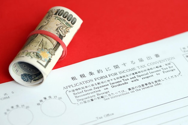 Foto japanse belastingvrijstelling van de japanse inkomstenbelasting en de speciale belasting voor de wederopbouw op dividenden