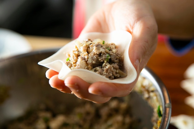 Japanse gyoza koken. Traditionele Japanse dumplings gevuld met vlees en groenten.