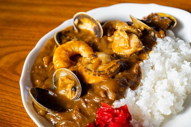 Japanse zeevruchtencurry