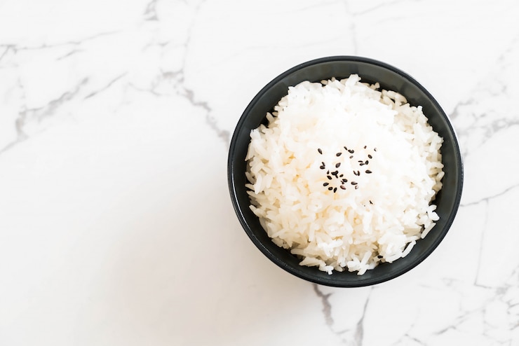 Photo jasmine rice on cup