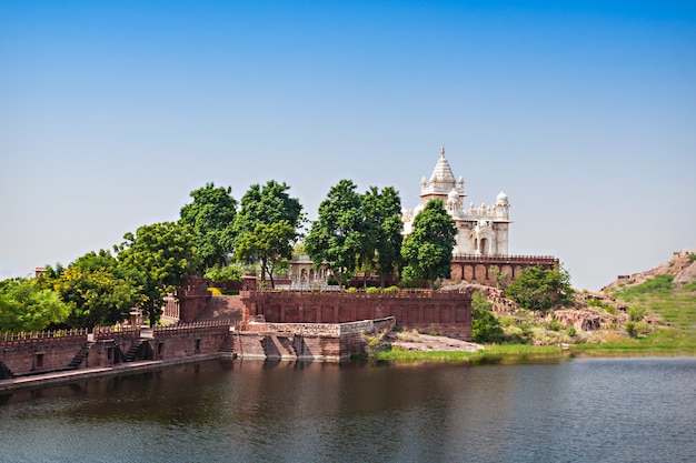 Jaswant Thada-mausoleum