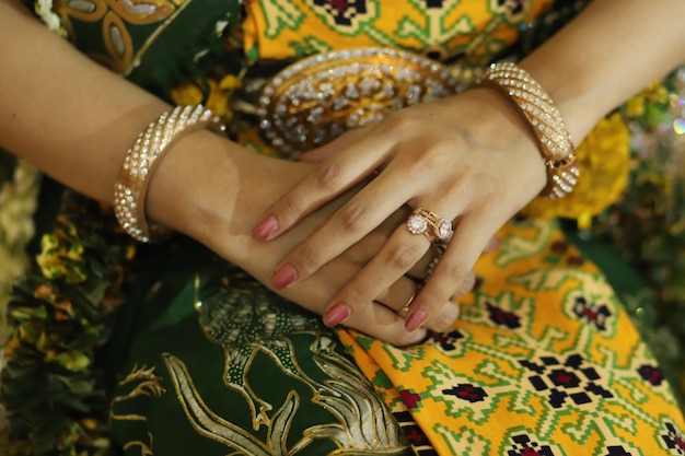 Javanese wedding dress wedding ceremony wedding moment