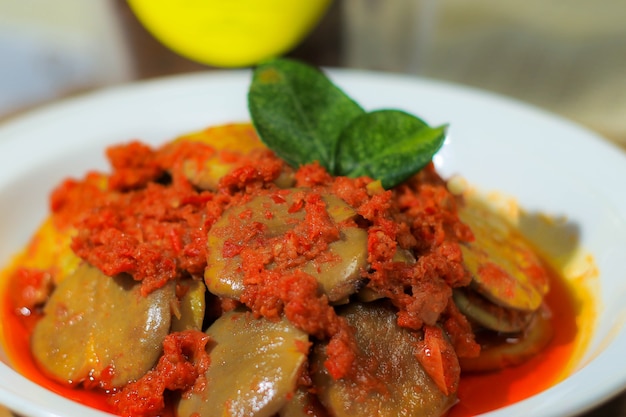 Photo jengkol balado a very delicious indonesian food