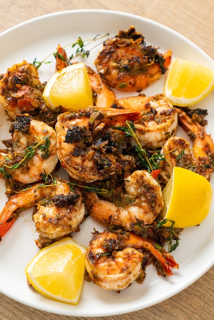 jerk shrimps or grilled shrimps in Jamaica style on plate