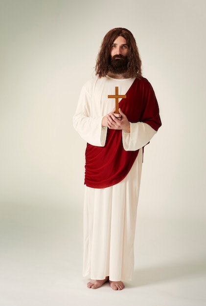 Gesù cristo con accessori cristiani