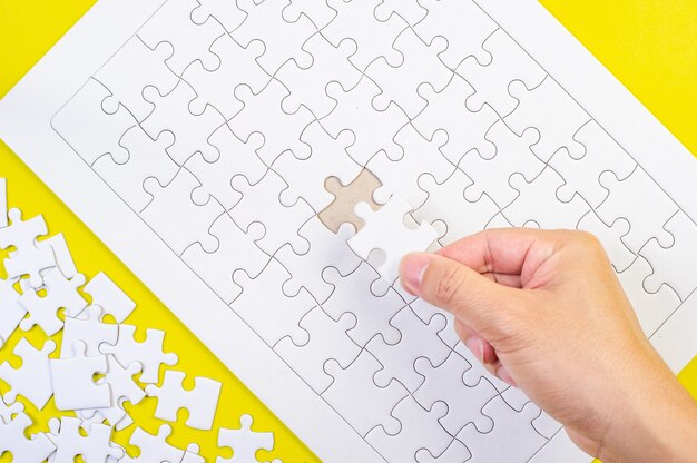 Puzzle e mani sui precedenti gialli di concetto