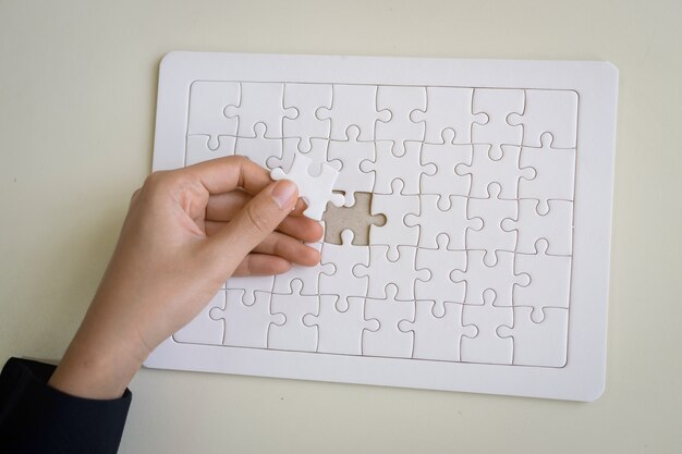 Jigsaw puzzle