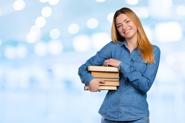 Jong meisje met boeken