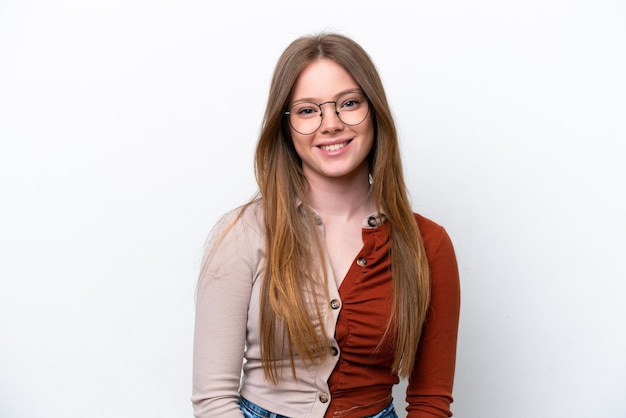 Jonge blanke vrouw geïsoleerd op witte achtergrond lachen