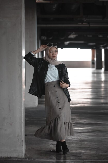 Jonge Mode Hijab Model