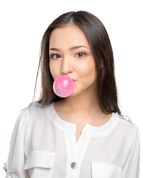 Jonge vrouw blazende Bubblegum