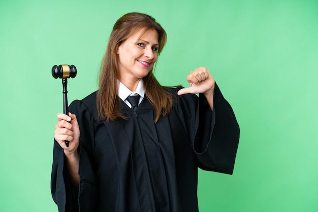 Judge caucasian woman over isolated background proud and selfsatisfied