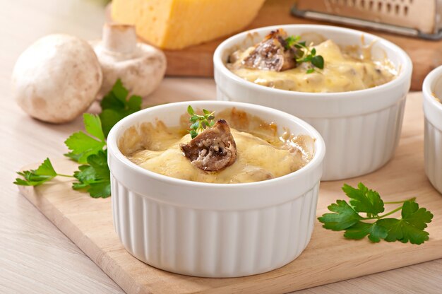 Julienne with mushrooms and cream