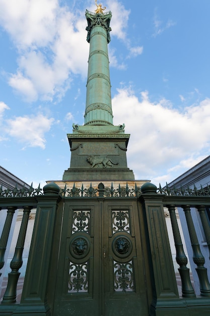 Photo the july column in bastille square in paris france