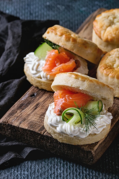 Kaas scones met zalm