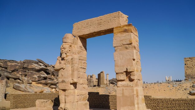 Kalabsha-tempel op een eiland in Nubië naast het Nasser Aswan-meer, Egypte