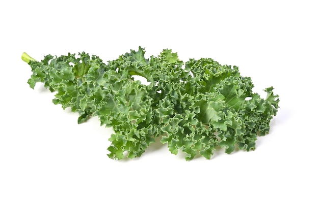 Photo kale leaves on white background