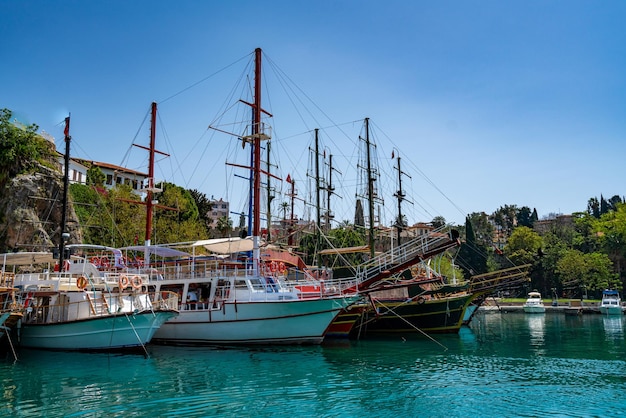 Kaleici Marina Antalya Pleziervaartuigen In De Haven Van Antalya