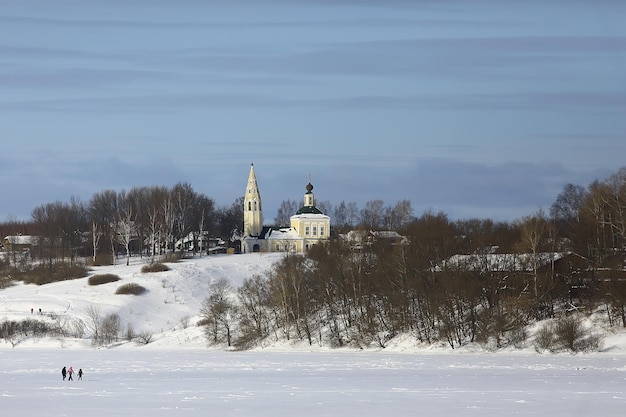 Kalyazin church / panoramic view Orthodox church on the island, russian landscape