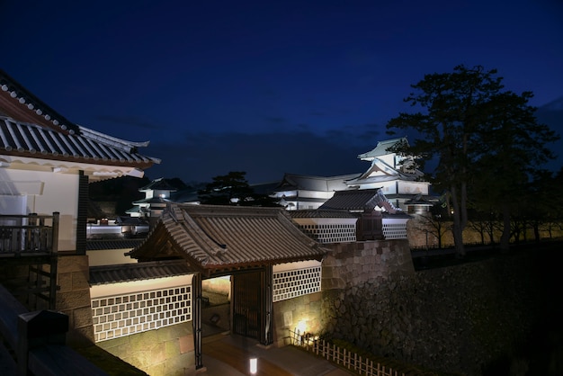 Kanazawa-kasteel in avond, Japan