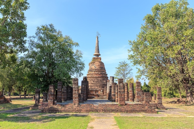 Kapel in Wat Chang Lom Shukhothai Historical Park Thailand