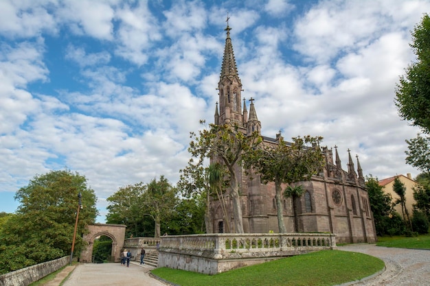 Foto kapelpantheon van markies de comillas spanje