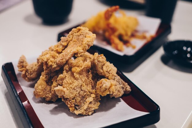 Photo karaage a japanese fried chicken on a plate