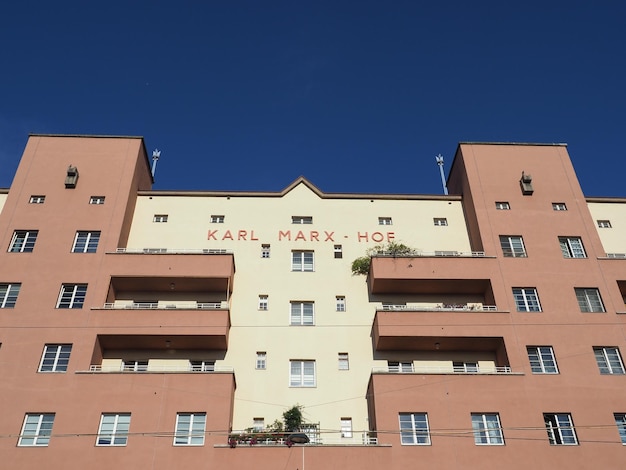 KarlMarxHof building in Vienna