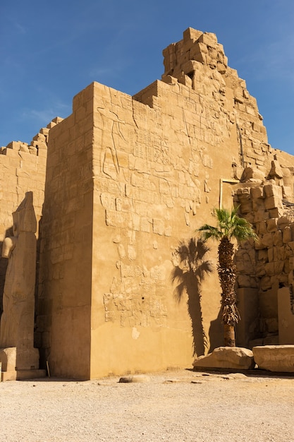 Karnak Temple, Colossal sculptures of ancient Egypt in the Nile Valley in Luxor