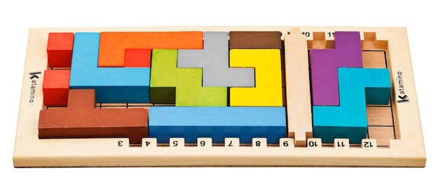 Katamino puzzle board game