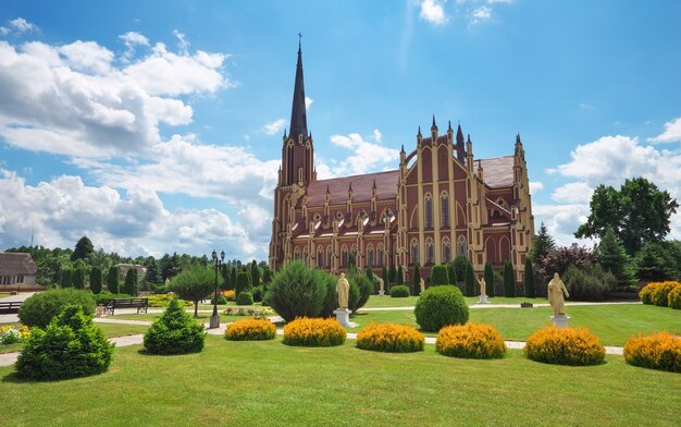 Katholieke kerk van de Heilige Drie-eenheid, Gervyaty-dorp, Grodno-regio, Wit-Rusland