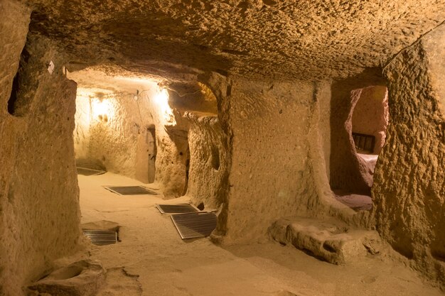 Kaymakli città sotterranea nevsehir turchia