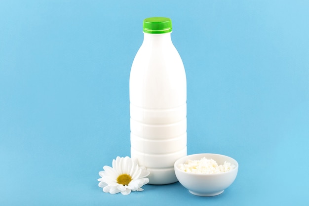 Kefir kwarkglas en plastic fles