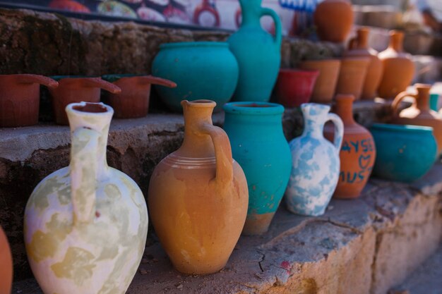 Keramische gerechten door lokale ambachtslieden in Cappadocië