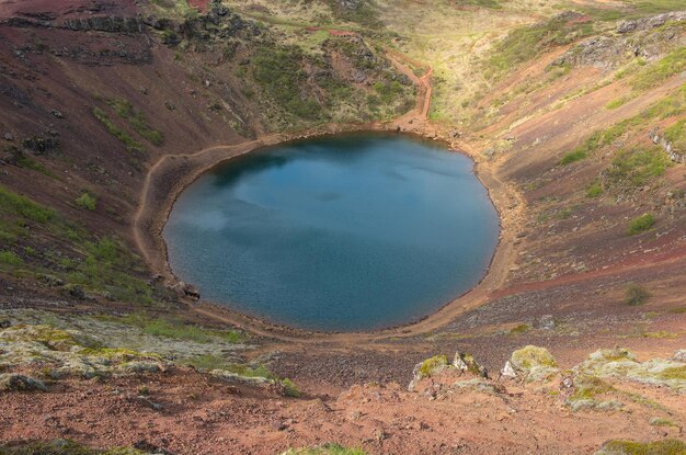 Photo kerid crater lake in the golden circle iceland