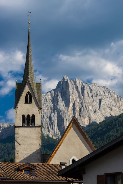 Foto kerk in fassa valley